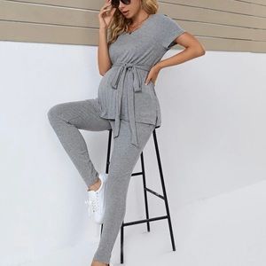 Maternity 2 piece set